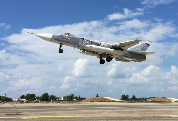 La aviación rusa contra el Estado Islámico - Sputnik Mundo