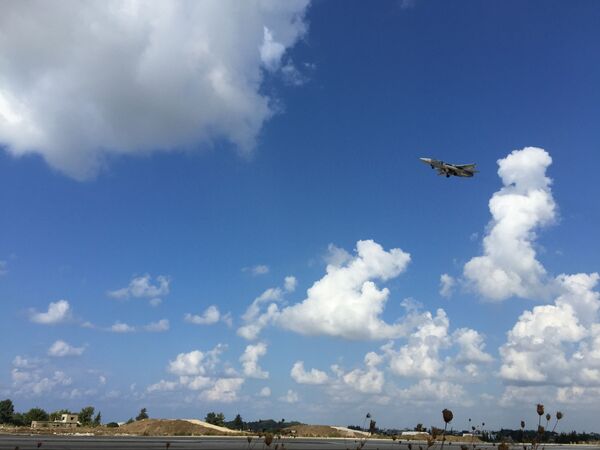 La aviación rusa contra el Estado Islámico - Sputnik Mundo