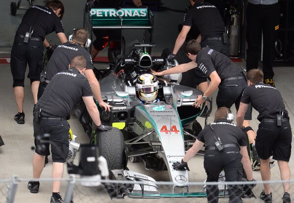 Primera serie de entrenamientos libres del GP de Rusia de Fórmula Uno - Sputnik Mundo