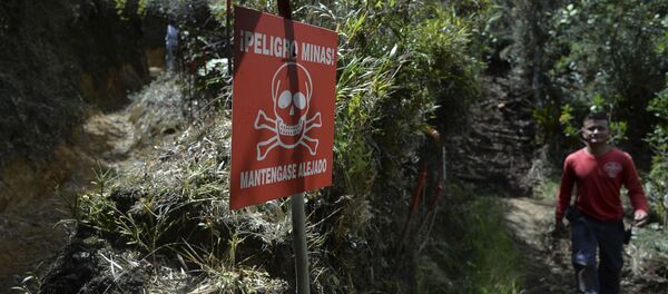 Campo minado en Colombia - Sputnik Mundo