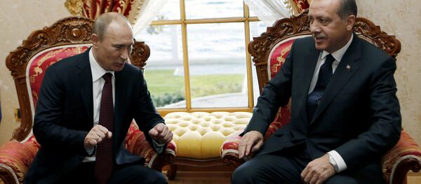 Presidente de Rusia, Vladímir Putin y presidente de Turquía, Recep Tayyip Erdogan (Archivo) - Sputnik Mundo