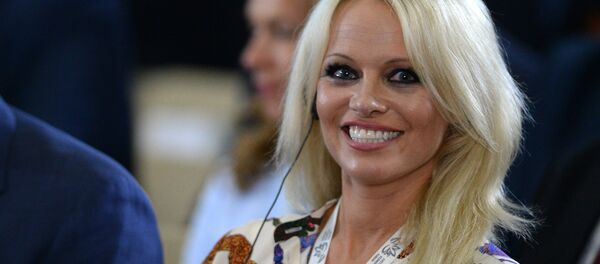 Pamela Anderson, actriz estadounidense (archivo) - Sputnik Mundo