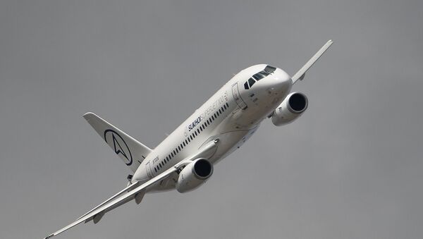 Sukhoi Superjet 100 - Sputnik Mundo