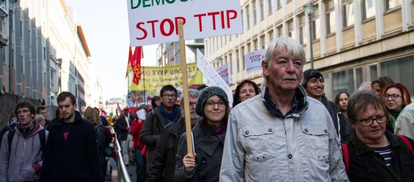 Protesta contra el TTIP Protesta contra el TTIP - Sputnik Mundo