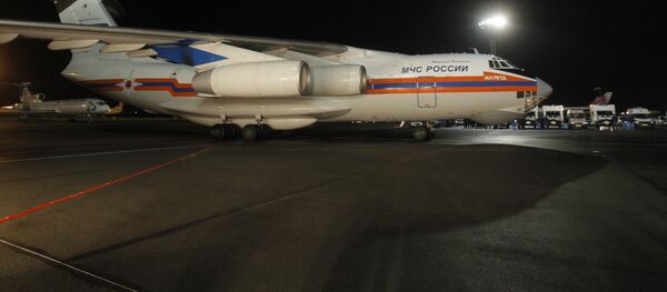 El avión del Ministerio ruso de Emergencias - Sputnik Mundo