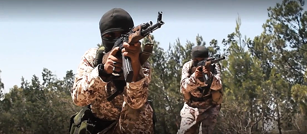 Militantes del grupo terrorista Estado Islámico - Sputnik Mundo