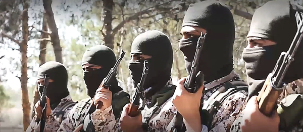 Militantes del grupo terrorista Estado Islámico - Sputnik Mundo