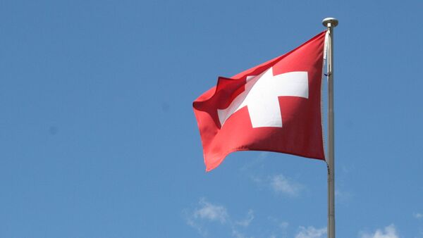 Bandera de Suiza - Sputnik Mundo