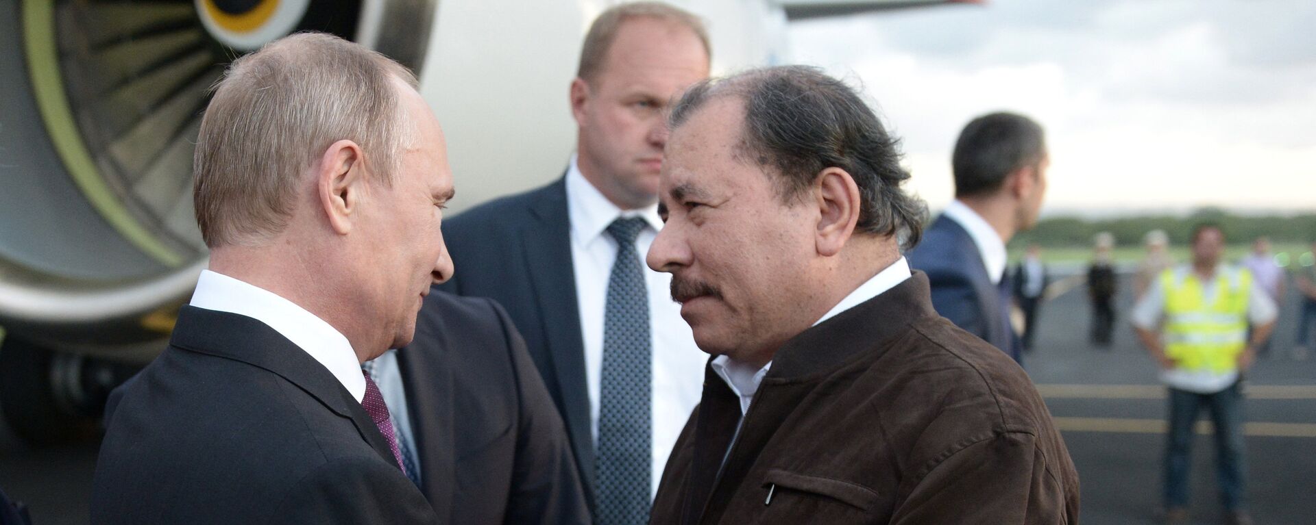 El presidente de Rusia, Vladímir Putin, con su par nicaragüense, Daniel Ortega - Sputnik Mundo, 1920, 08.06.2022