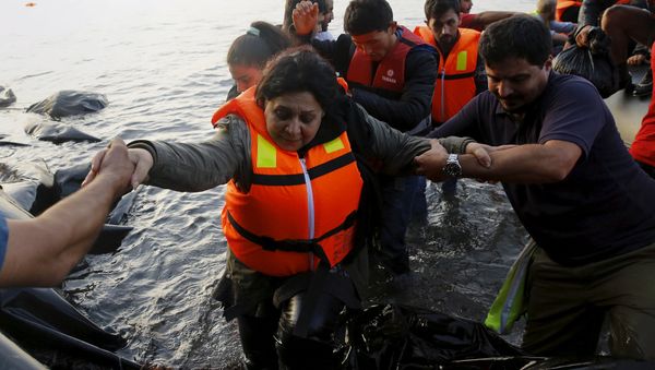 Migrantes en Lesbos Migrantes en Lesbos - Sputnik Mundo