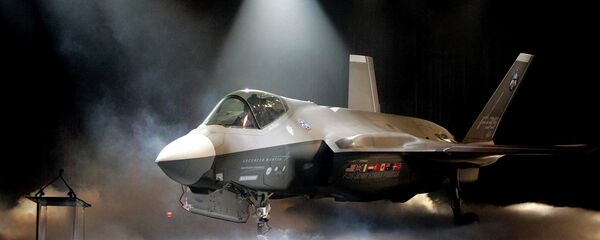 Caza de quinta generación F-35 (archivo) Caza de quinta generación F-35 (archivo) - Sputnik Mundo
