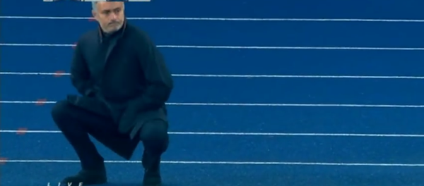 El baile “ucraniano” de Mourinho - Sputnik Mundo