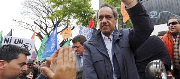 Daniel Scioli, candidato presidencial del gobernante Frente para la Victoria (FpV) de Argentina - Sputnik Mundo