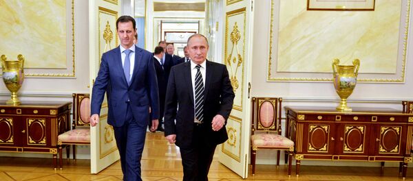 Presidente de Siria, Bashar Asad y presidente de Rusia, Vladímir Putin, en el Kremlin. el 20 de octubre de 2015 - Sputnik Mundo