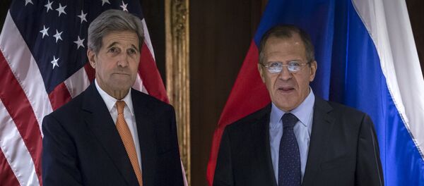 Secretario de Estado de EEUU, John Kerry y ministro de Exteriores de Rusia, Serguéi Lavrov (Archivo) - Sputnik Mundo