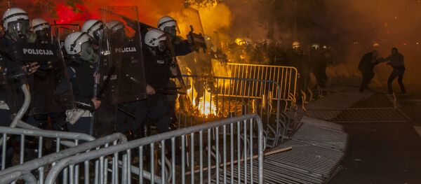 Primer ministro de Montenegro acusa a Rusia de organizar protestas antigubernamentales Primer ministro de Montenegro acusa a Rusia de organizar protestas antigubernamentales - Sputnik Mundo