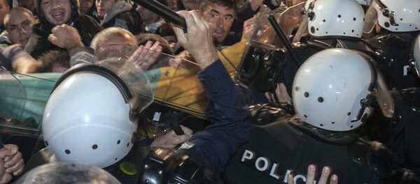 Protestas antigubernamentales en Montenegro Protestas antigubernamentales en Montenegro - Sputnik Mundo