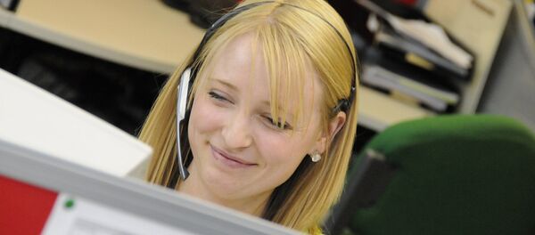 Empleado de centro de llamadas - Sputnik Mundo