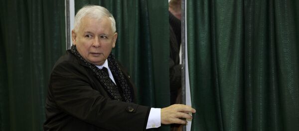 Jaroslaw Kaczynski, líder del partido conservador Ley y Justicia Jaroslaw Kaczynski, líder del partido conservador Ley y Justicia - Sputnik Mundo