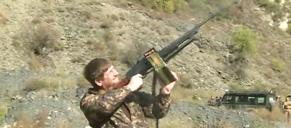 Kadírov protagoniza una película de acción Kadírov protagoniza una película de acción - Sputnik Mundo