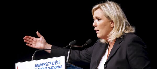 Marine Le Pen, líder del partido Frente Nacional Marine Le Pen, líder del partido Frente Nacional - Sputnik Mundo