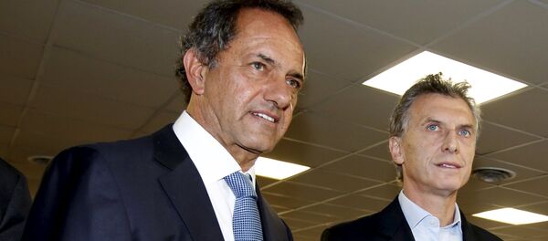 Сandidatos a la presidencia de Argentina, Daniel Scioli y Mauricio Macri Сandidatos a la presidencia de Argentina, Daniel Scioli y Mauricio Macri - Sputnik Mundo