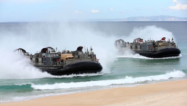 Maniobras Trident Juncture 2015 - Sputnik Mundo