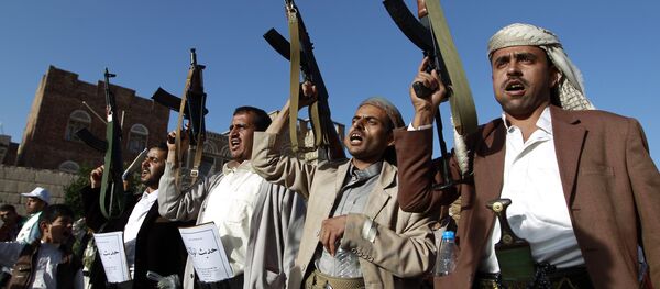 Rebeldes en Saná, Yemen (archivo) - Sputnik Mundo