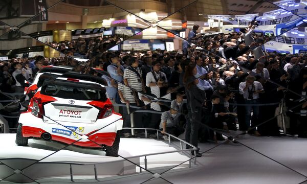 Coches futuristas en el Tokyo Motor Show 2015 - Sputnik Mundo