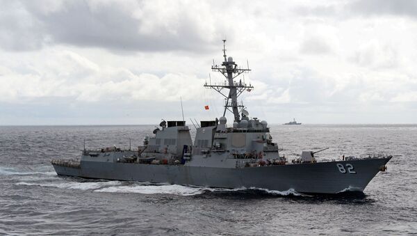 The Arleigh Burke-class guided-missile destroyer USS Lassen (DDG 82) is underway with ships from Commander Task Force 70. - Sputnik Mundo