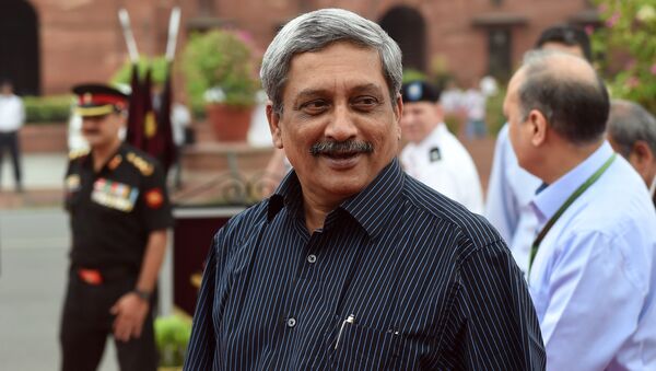 Manohar Parrikar, secretario de Defensa de India - Sputnik Mundo