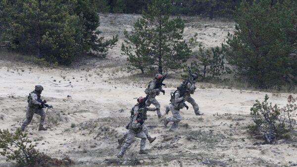 Despliegue militar de la OTAN cerca de las fronteras rusas es una provocación - Sputnik Mundo