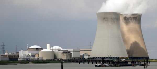 Central nuclear de Doel, Bélgica - Sputnik Mundo