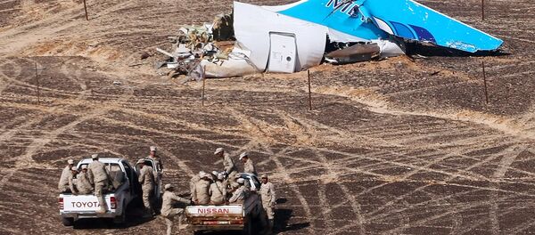 Los restos del Airbus-321 siniestrado en Egipto - Sputnik Mundo