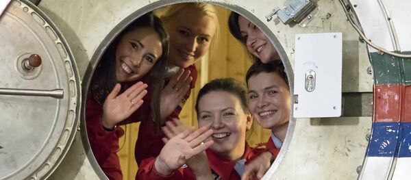 Miembras de experimento de una misión rusa a la Luna Miembras de experimento de una misión rusa a la Luna - Sputnik Mundo