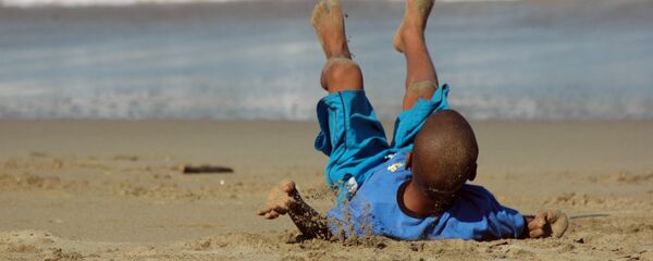 ACNUR señala a República Dominicana por generar niños apátridas ACNUR señala a República Dominicana por generar niños apátridas - Sputnik Mundo