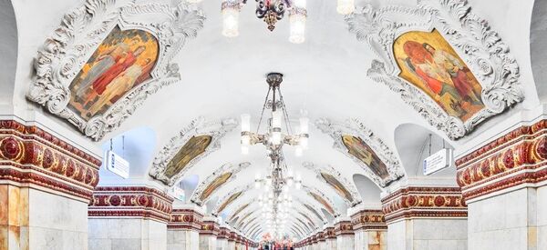 La fascinante belleza del metro de Moscú - Sputnik Mundo