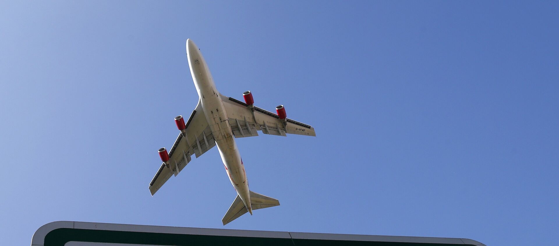 Aircraft taking off from Heathrow airport in west London - Sputnik Mundo, 1920, 01.07.2019