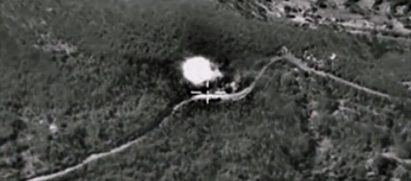 Ataques aéreos de Rusia contra Daesh Ataques aéreos de Rusia contra Daesh - Sputnik Mundo