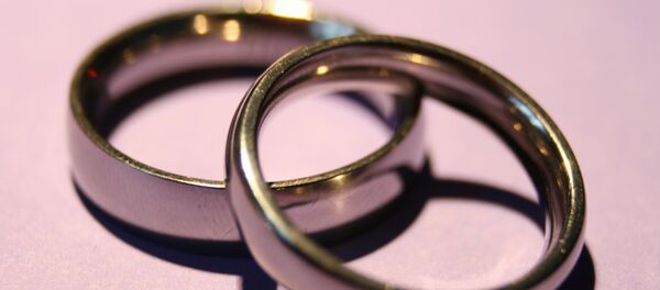 Congreso de Guatemala eleva de 14 a 18 años la edad para casarse - Sputnik Mundo