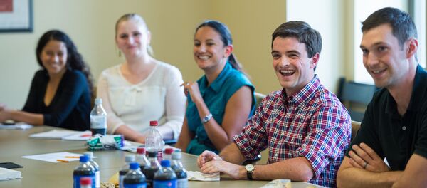 Estudiantes estadounidenses - Sputnik Mundo