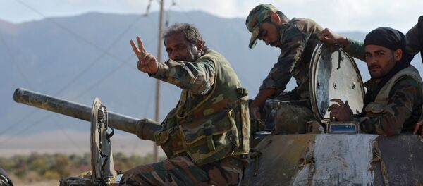 Ejército sirio: ofensiva por tierra y aire - Sputnik Mundo