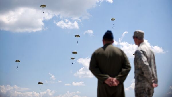 Ejercicio militar conjunto de Bulgaria y EEUU - Sputnik Mundo