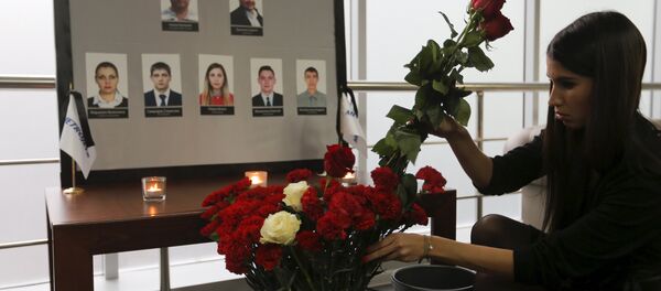 El Kremlin insta a los medios a estudiar bien las fuentes sobre caso A321 - Sputnik Mundo