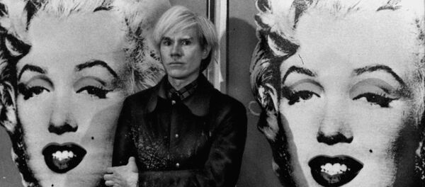 El pintor estadounidense Andy Warhol (archivo) - Sputnik Mundo