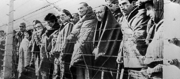 Presos del campo de concentración de Auschwitz-Birkenau - Sputnik Mundo