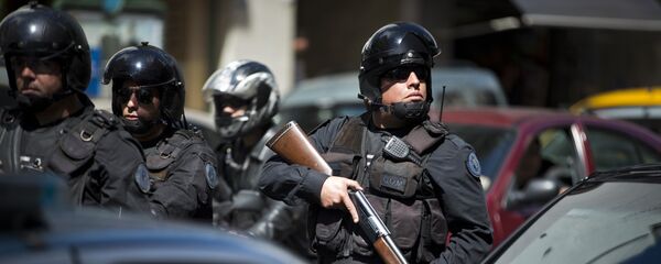 Policía argentina (imagen referencial) - Sputnik Mundo