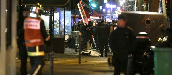 El lugar de uno de los ataques en París - Sputnik Mundo