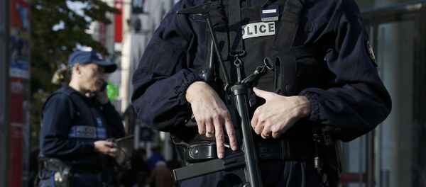 Atentados en París son fracaso de servicios especiales, opina politólogo - Sputnik Mundo