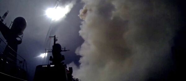 Lanzamiento del misiles de crucero Kalibr - Sputnik Mundo